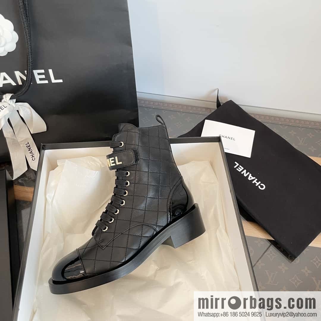 CHANEL Xiaoxiang rhombus letter side zipper locomotive short boots