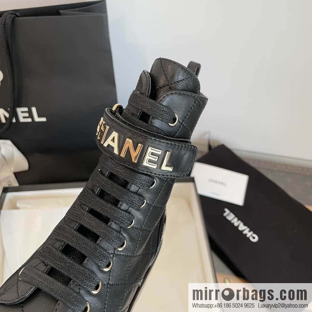 CHANEL Xiaoxiang rhombus letter side zipper locomotive short boots