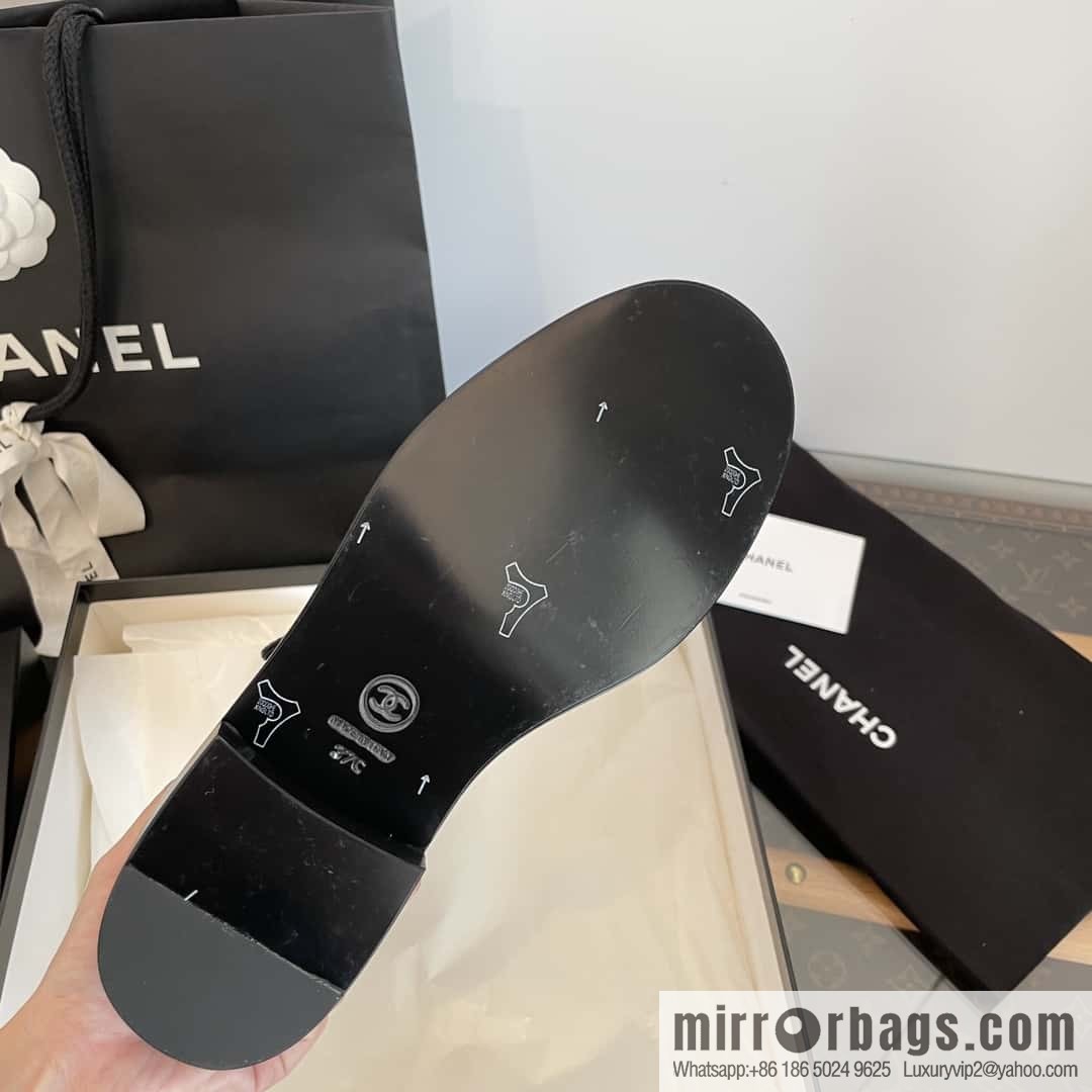 CHANEL Xiaoxiang rhombus letter side zipper locomotive short boots