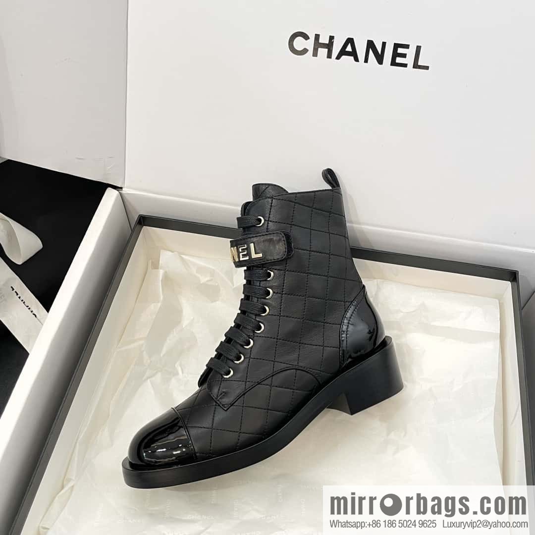 CHANEL Xiaoxiang rhombus letter side zipper locomotive short boots