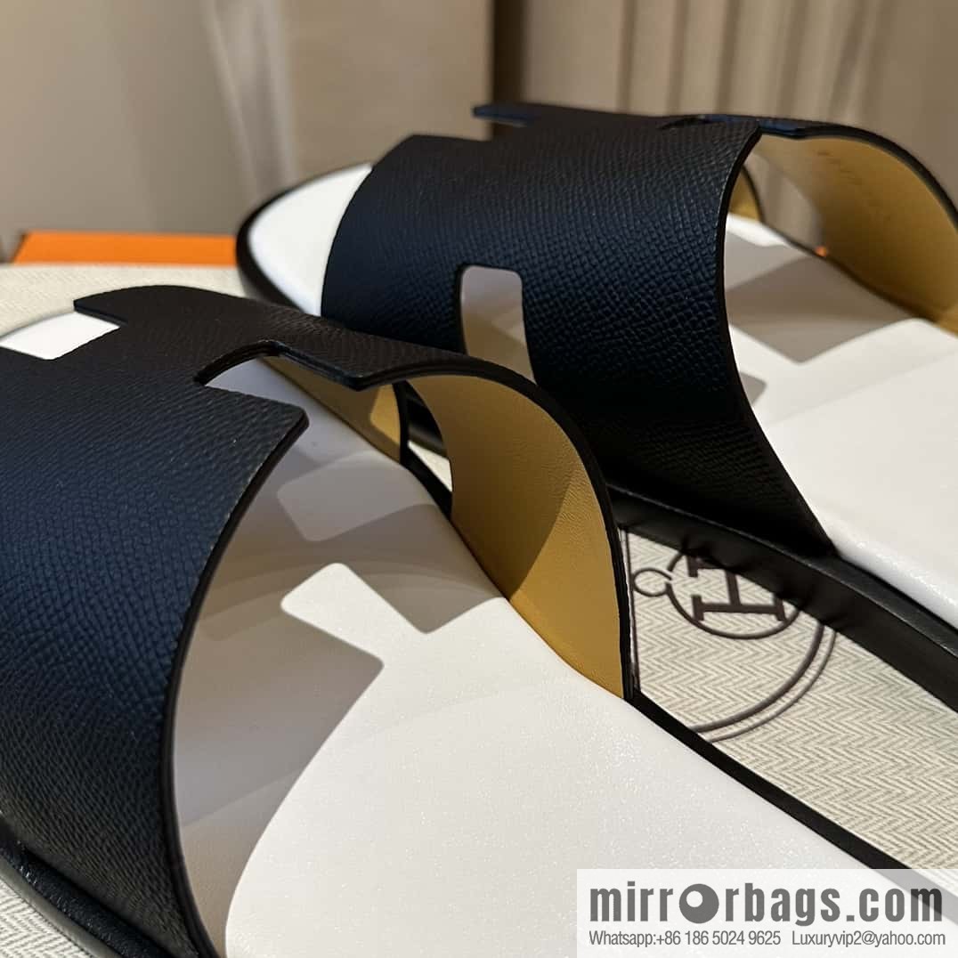 Hermès Men's Slippers