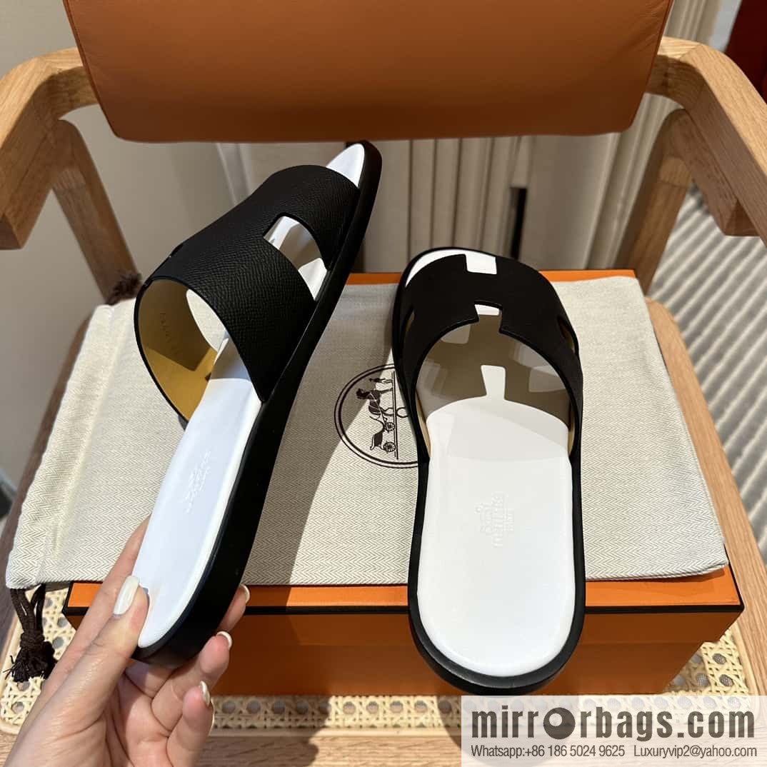 Hermès Men's Slippers