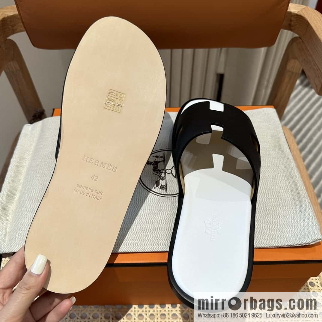 Hermès Men's Slippers