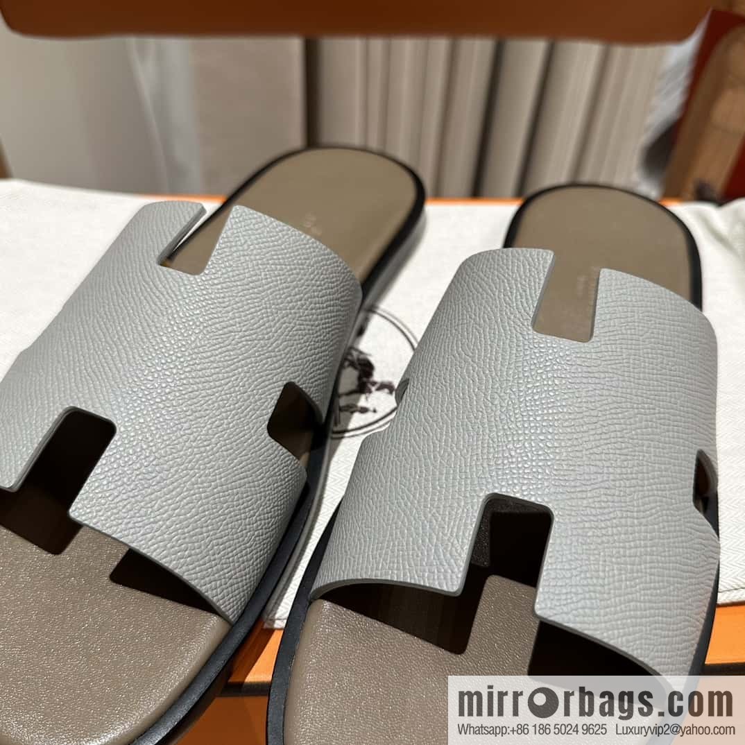 Hermès Men's Slippers