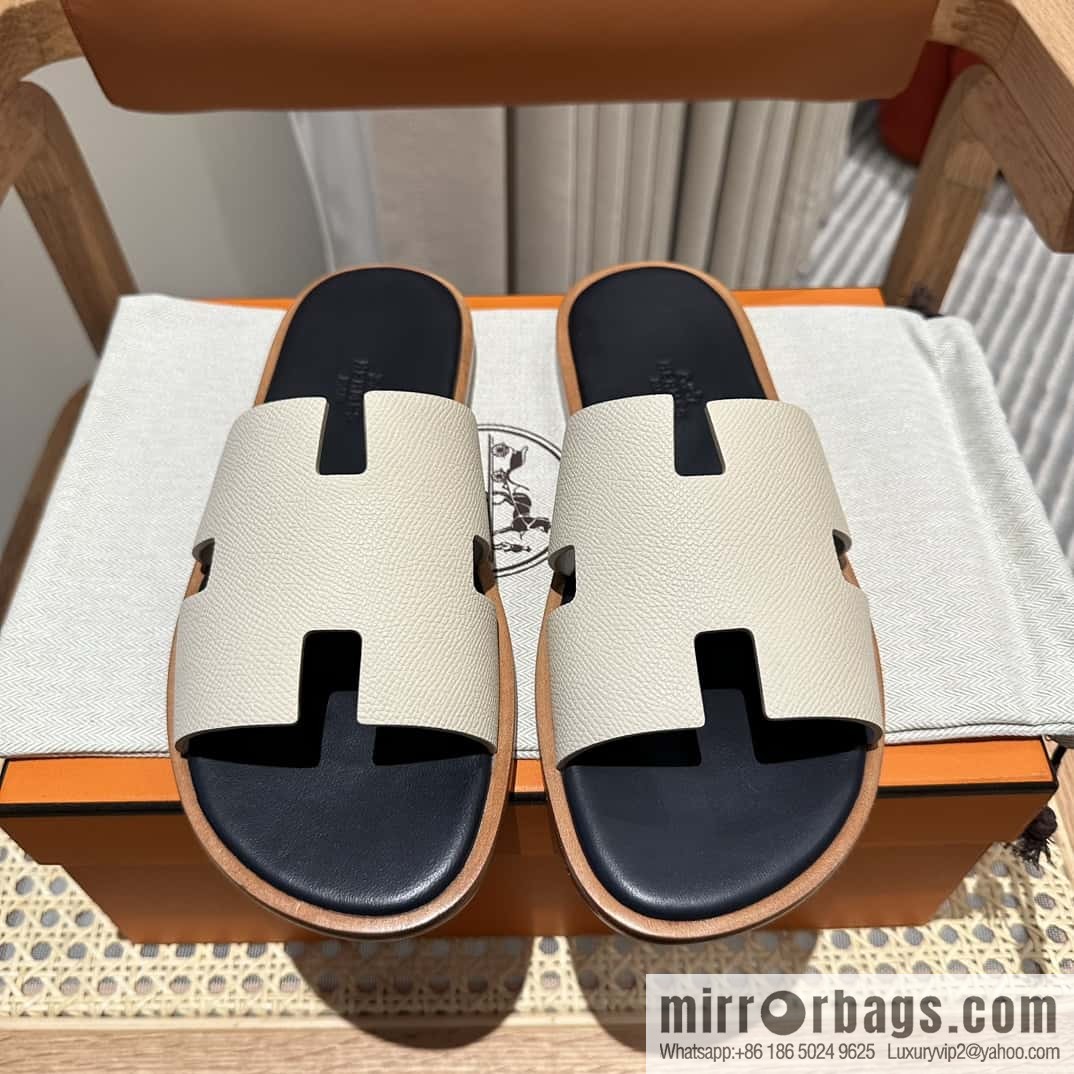 Hermès Men's Slippers