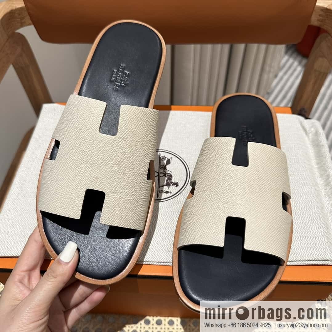 Hermès Men's Slippers