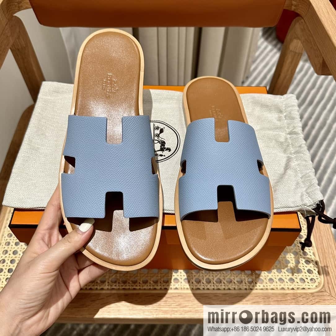 Hermès Men's Slippers
