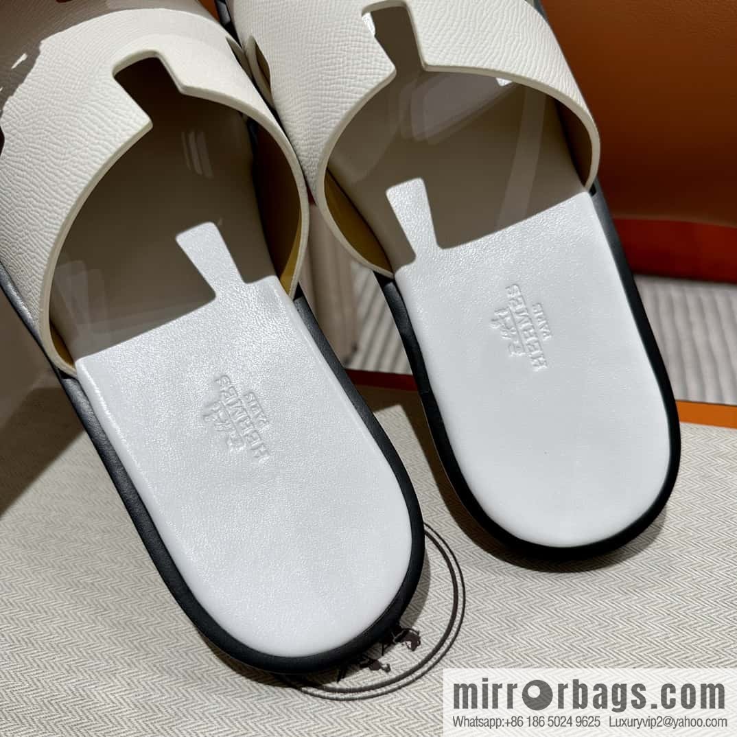 Hermès Men's Slippers