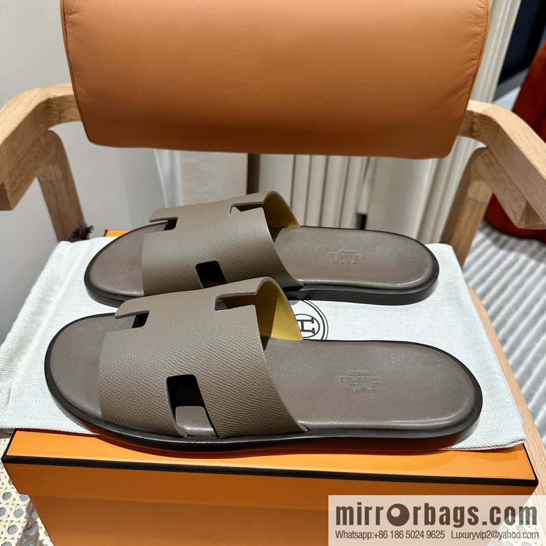 Hermès Men's Slippers