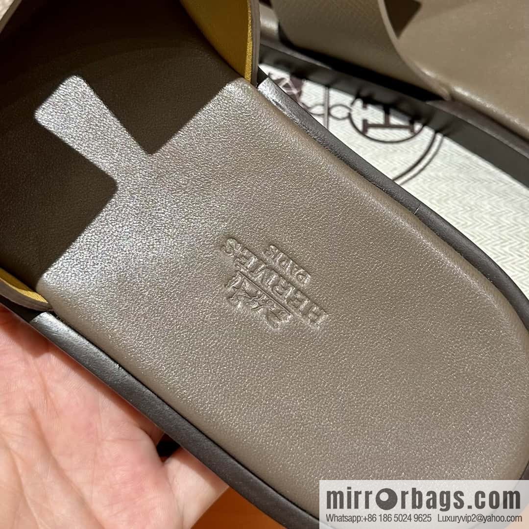 Hermès Men's Slippers