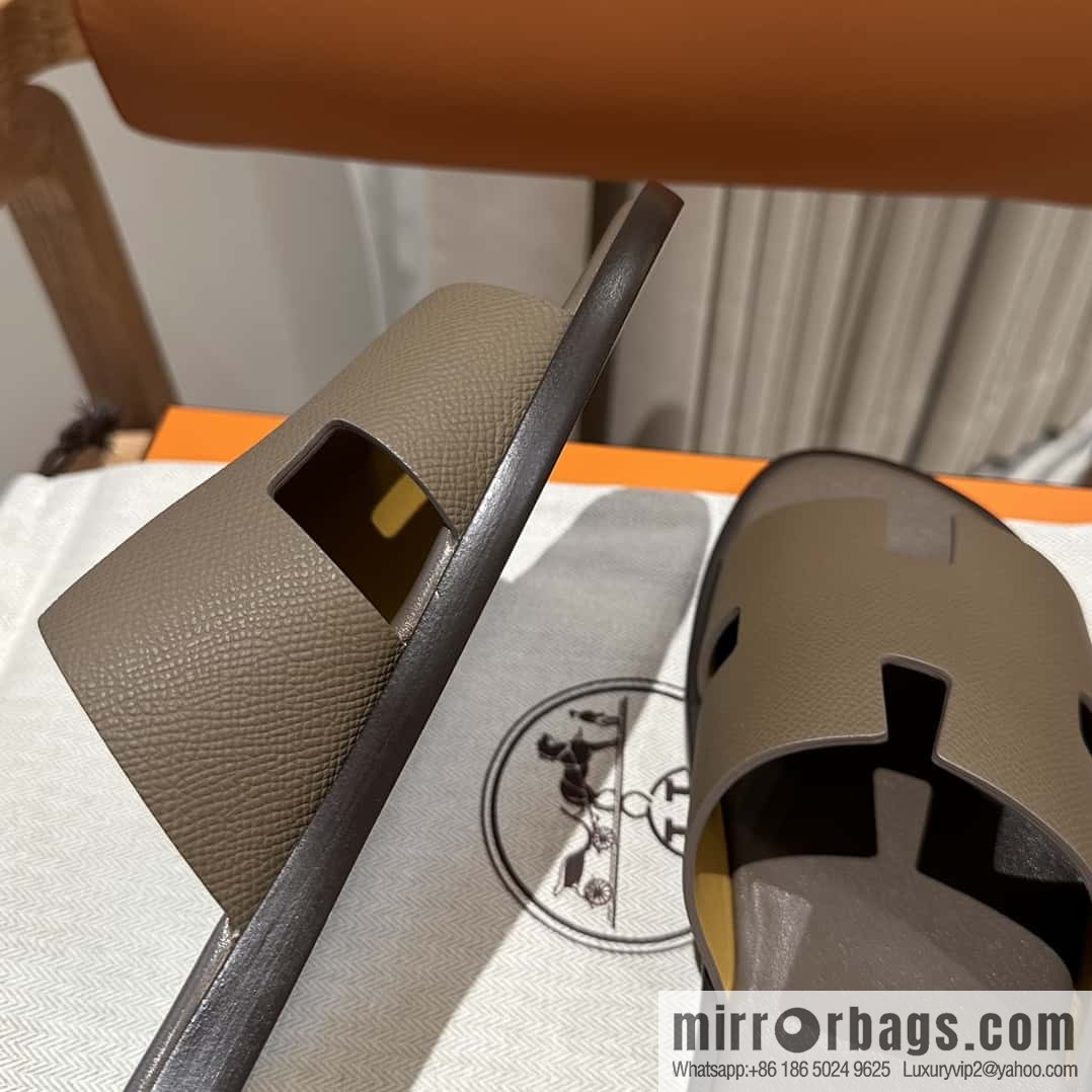 Hermès Men's Slippers