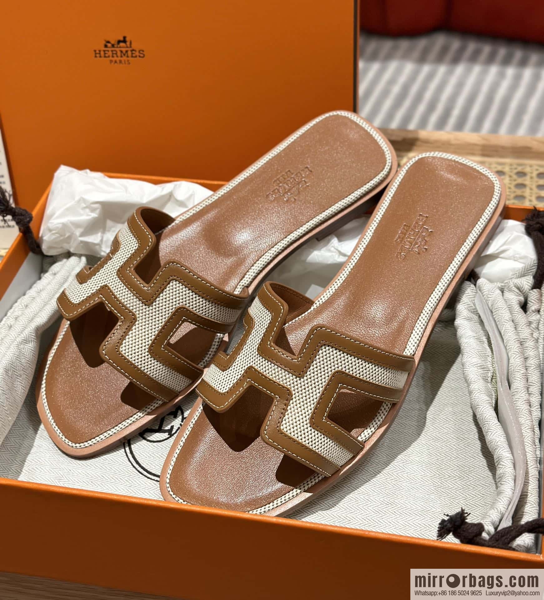 Hermes Hermes, canvas leather H slippers