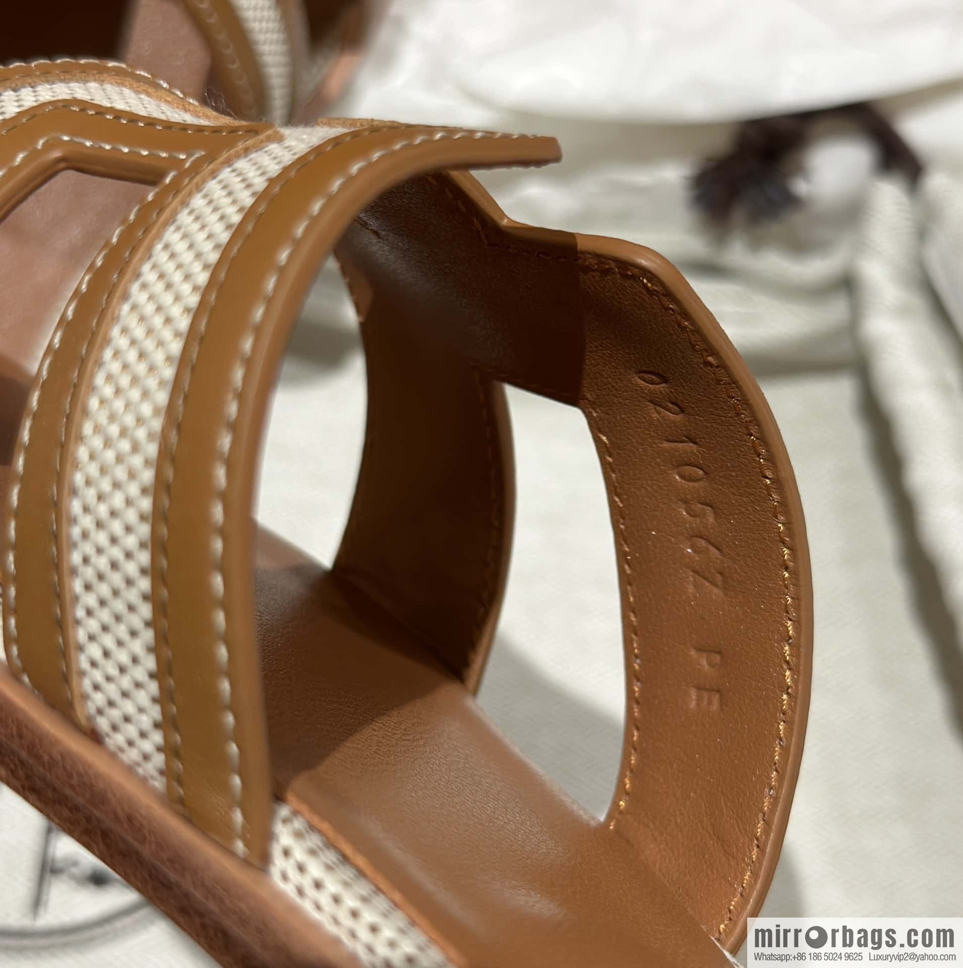 Hermes Hermes, canvas leather H slippers