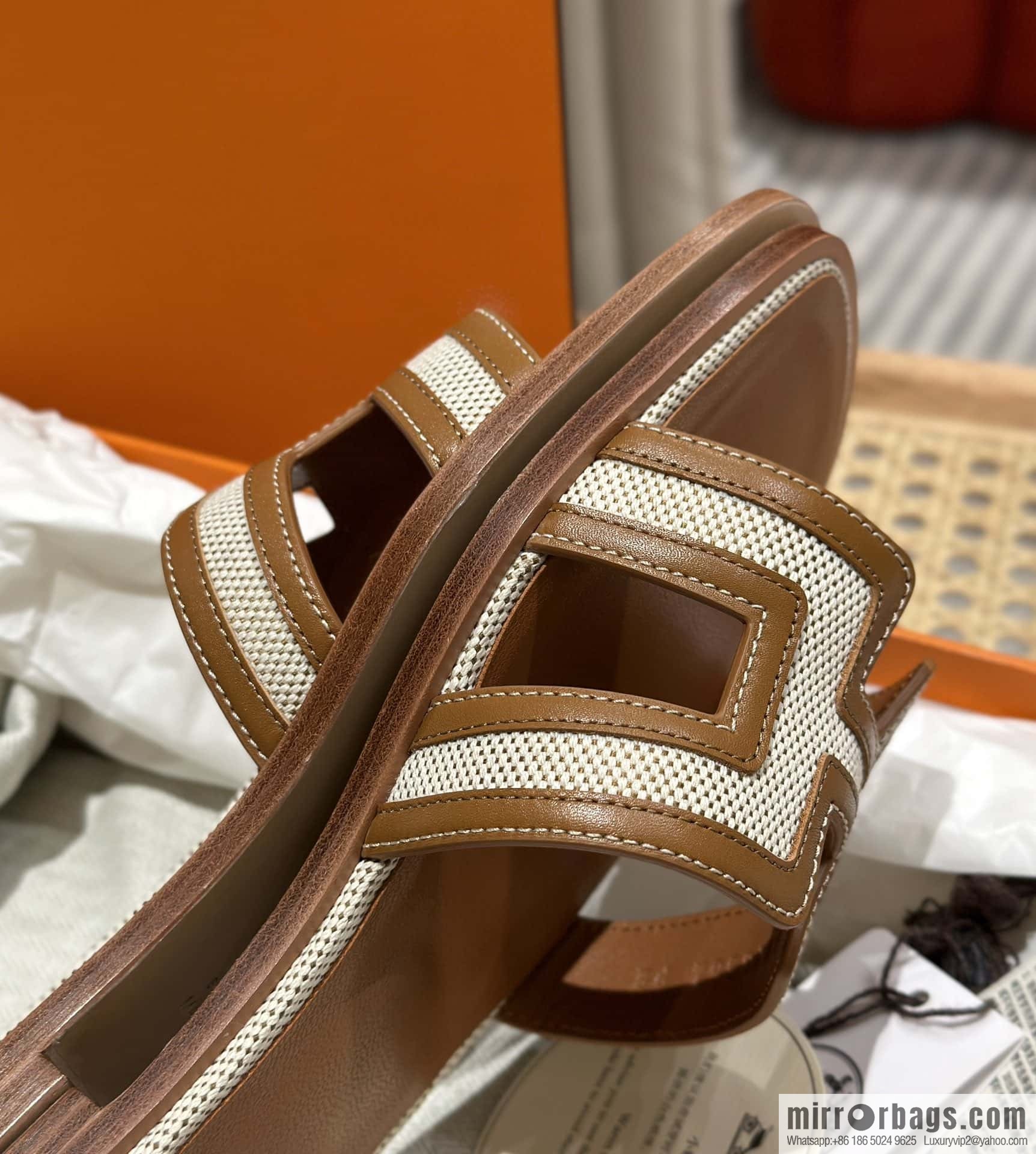 Hermes Hermes, canvas leather H slippers