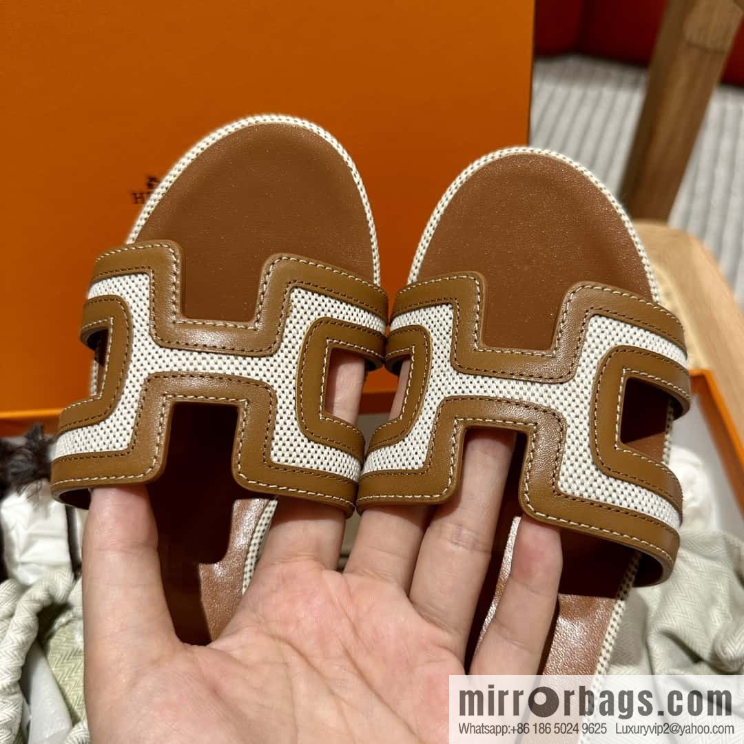 Hermes Hermes, canvas leather, high heels
