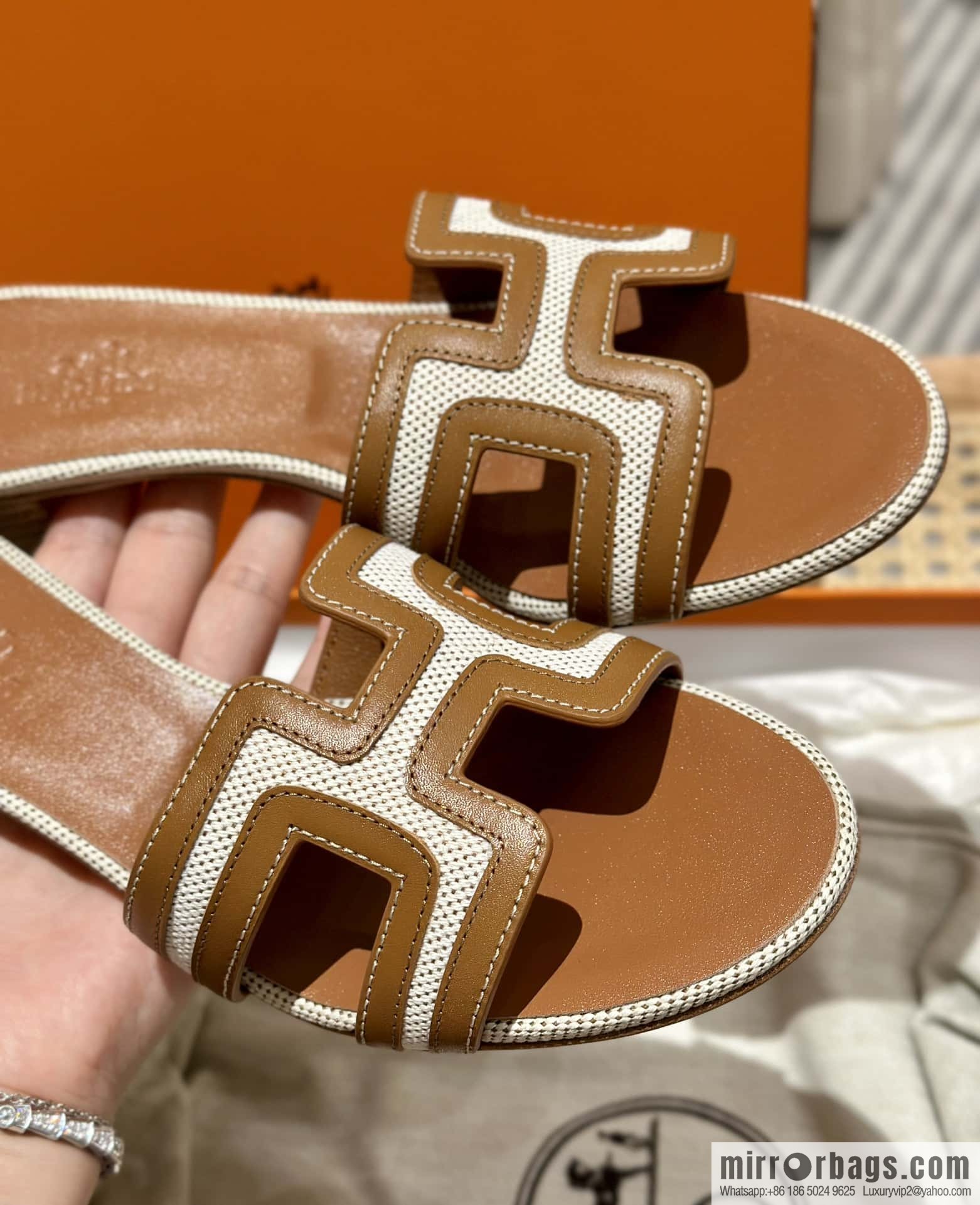 Hermes Hermes, canvas leather, high heels