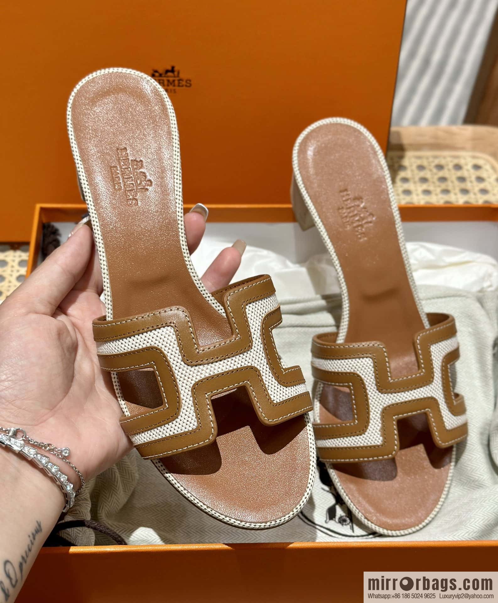 Hermes Hermes, canvas leather, high heels