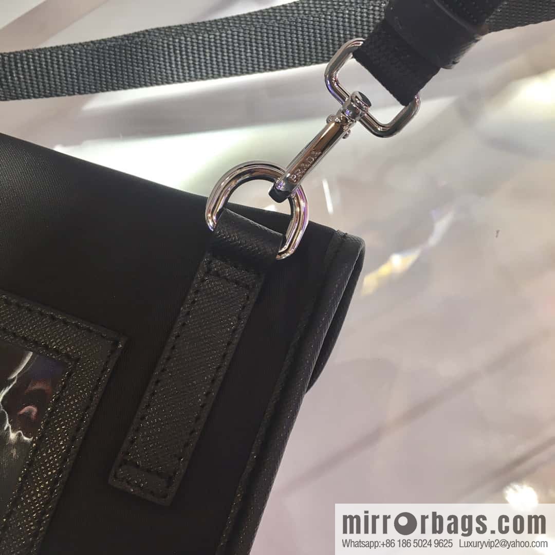 PRADA Prada new mini shape messenger bag 🎉 2ZH108 red label