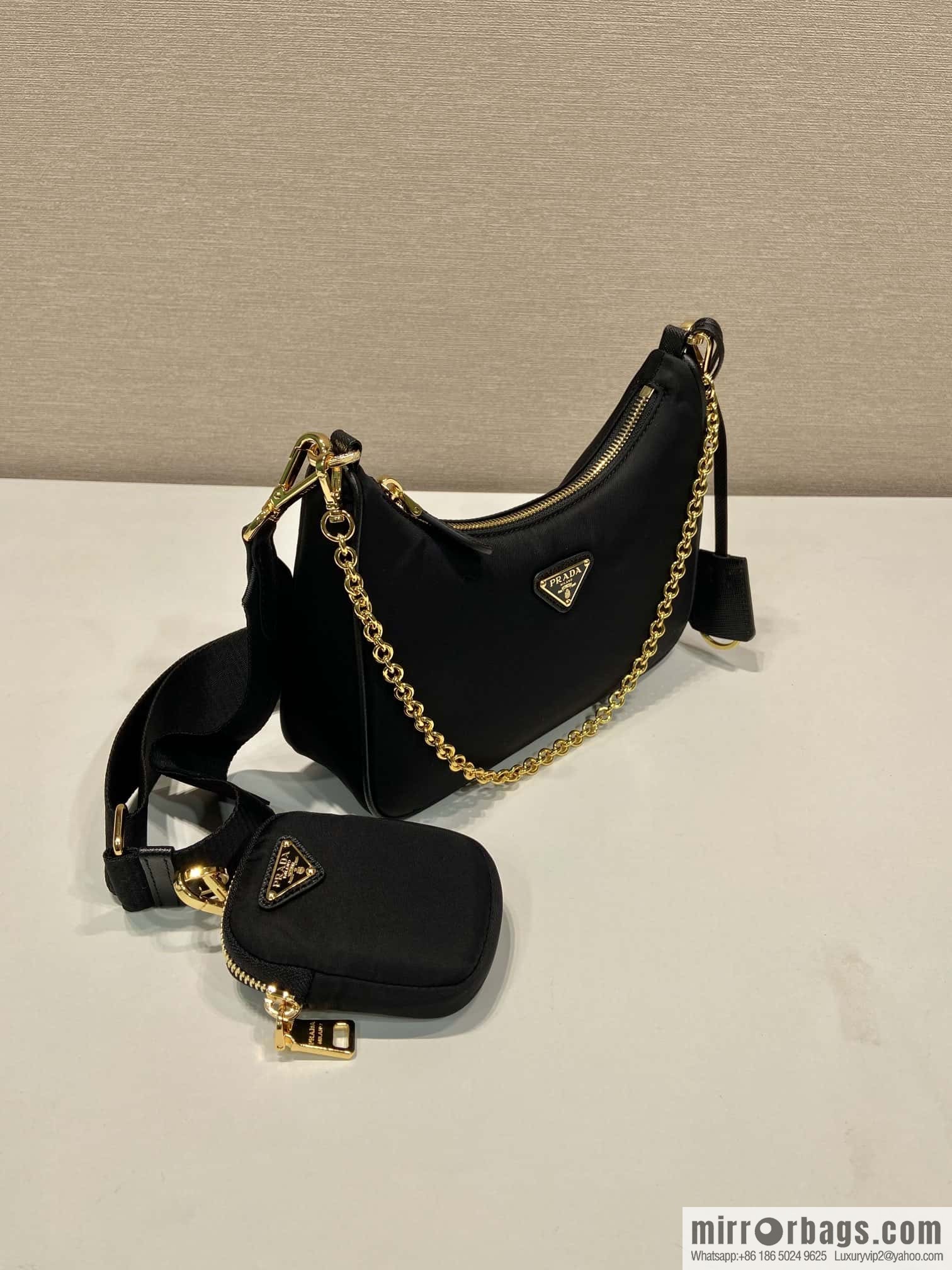 PRADA Prada nylon Hobo tote/armpit bag 1BH204 gold hardware