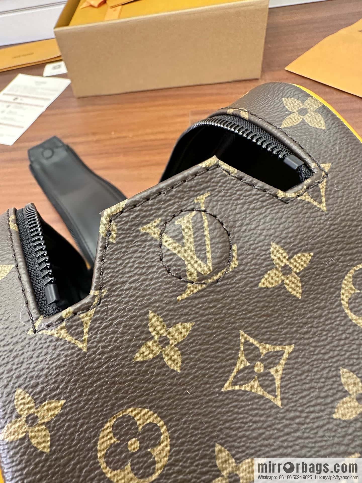 LV M46696 DOPP KIT toilet bag