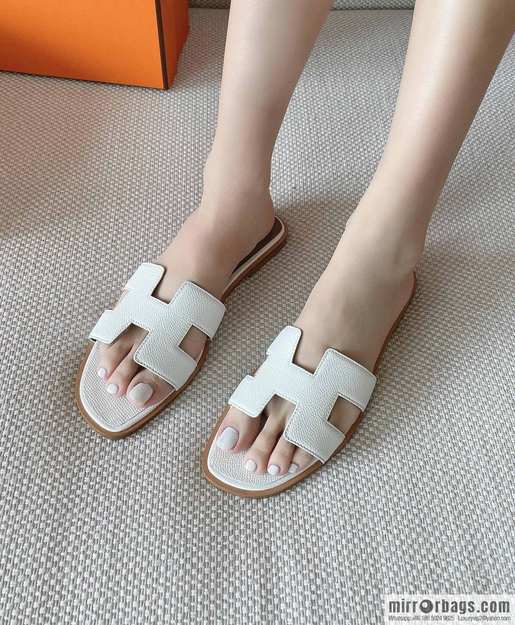 Hermes, classic slippers.