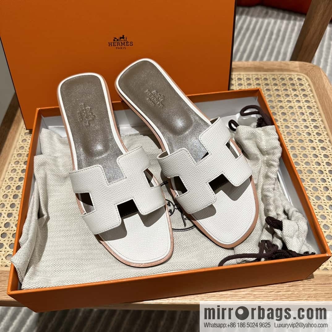 Hermes, classic slippers.