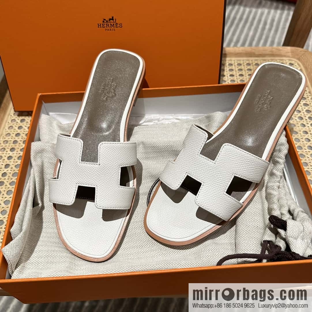 Hermes, classic slippers.