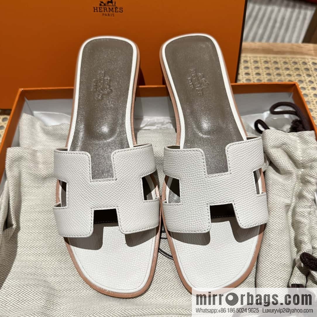 Hermes, classic slippers.