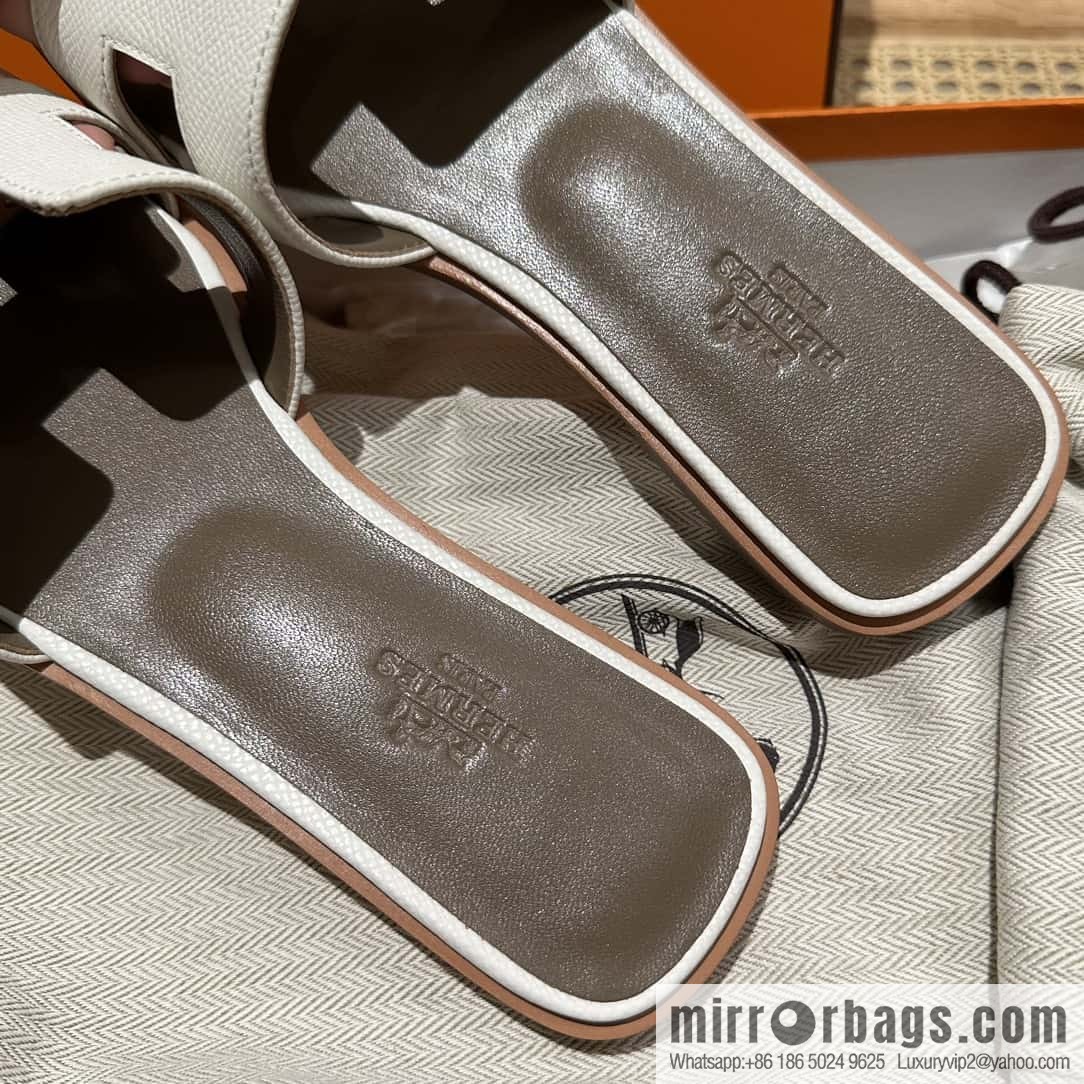 Hermes, classic slippers.