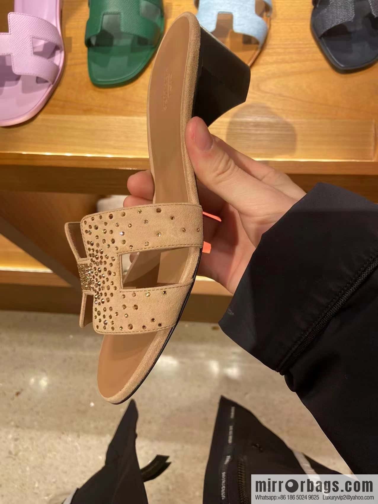 Hermes, the classic new diamond-faced H slippers.