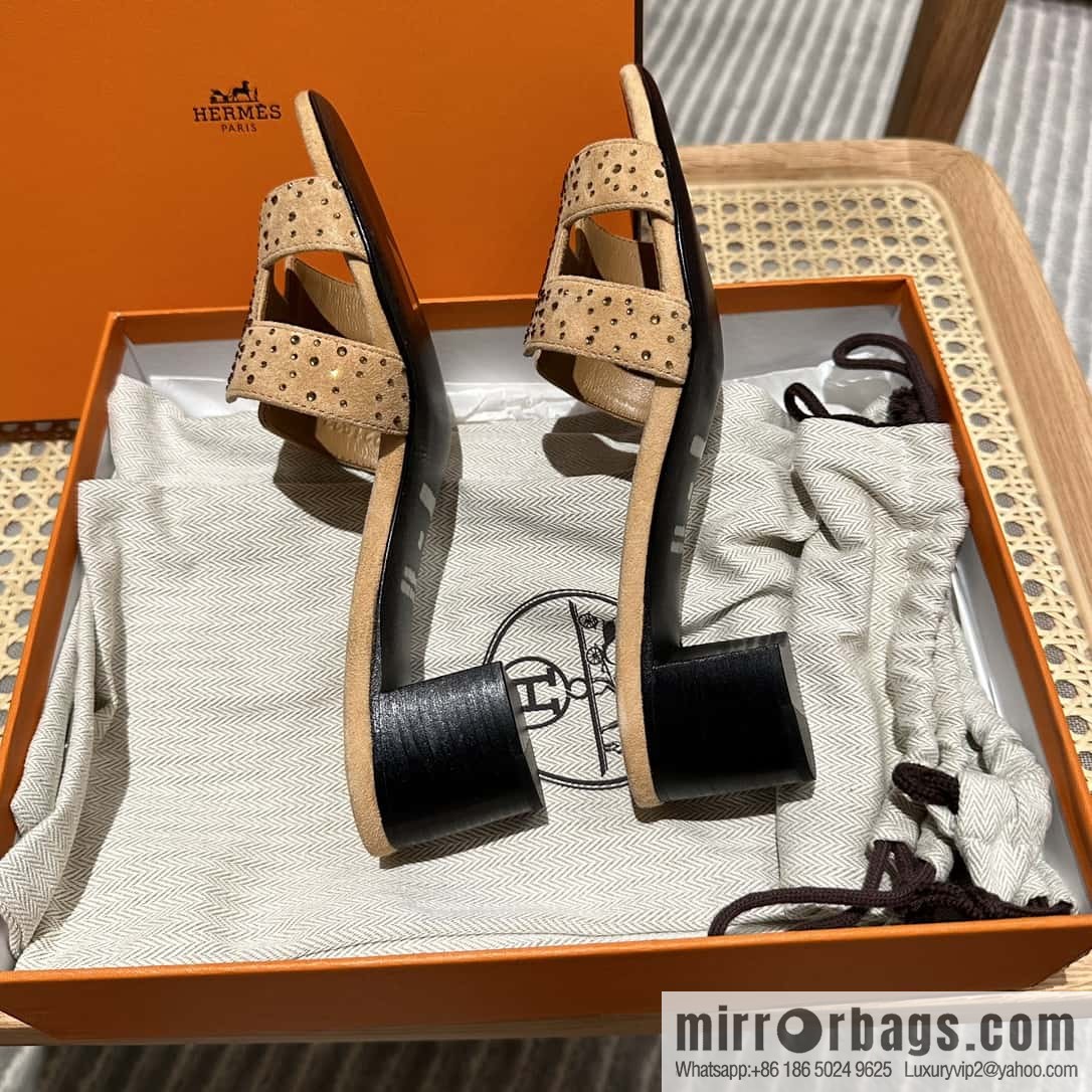 Hermes, the classic new diamond-faced H slippers.