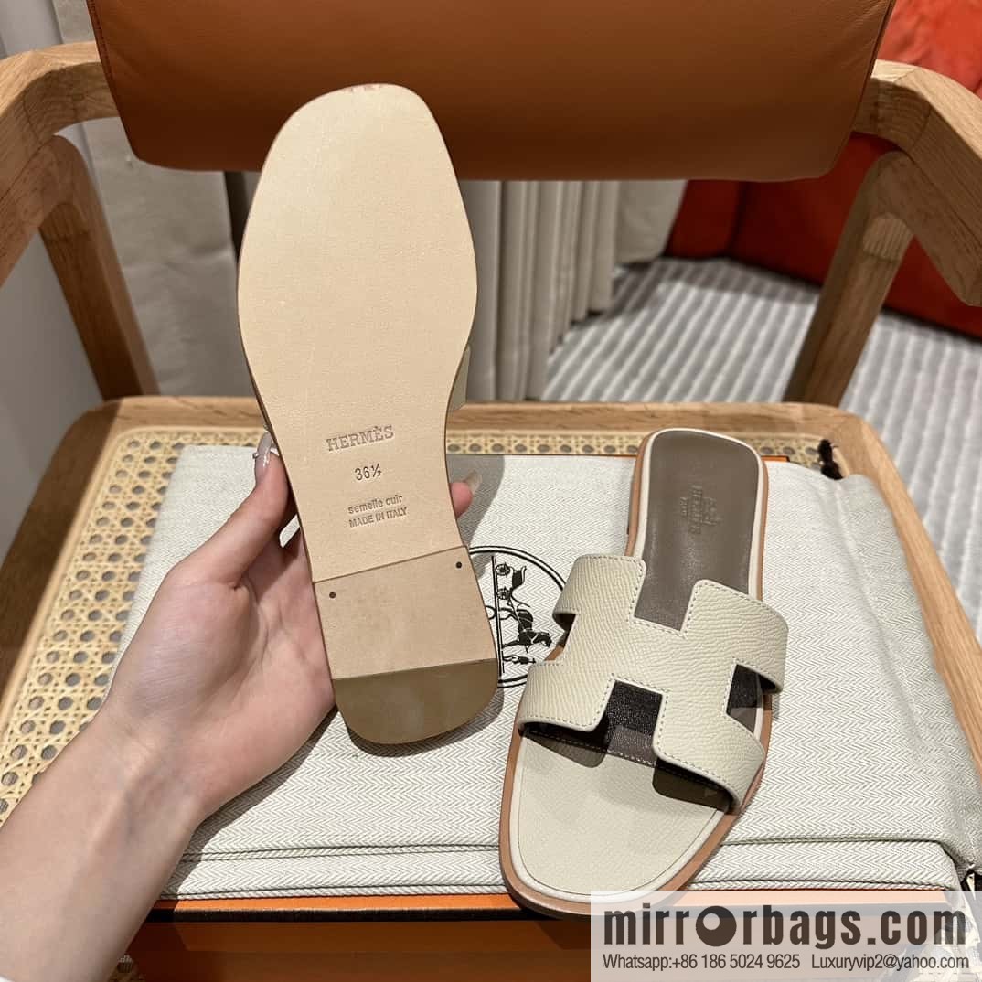 Hermes, classic slippers.