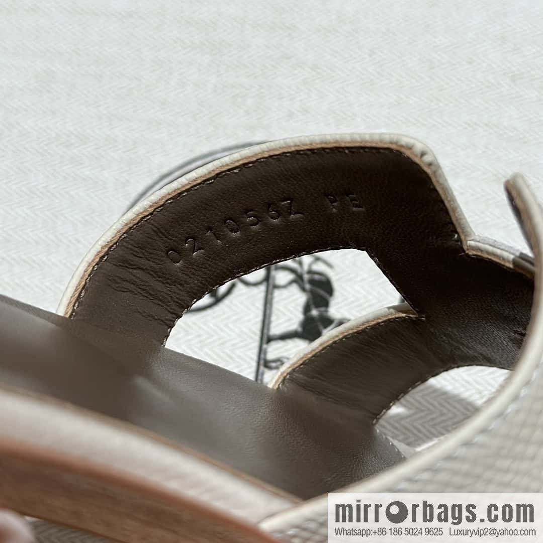 Hermes, classic slippers.