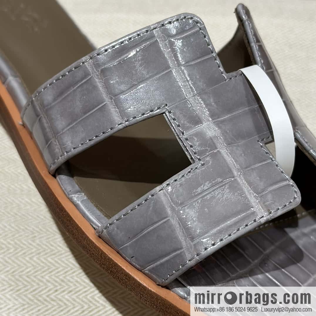 Hermès Crocodile 🐊 slippers