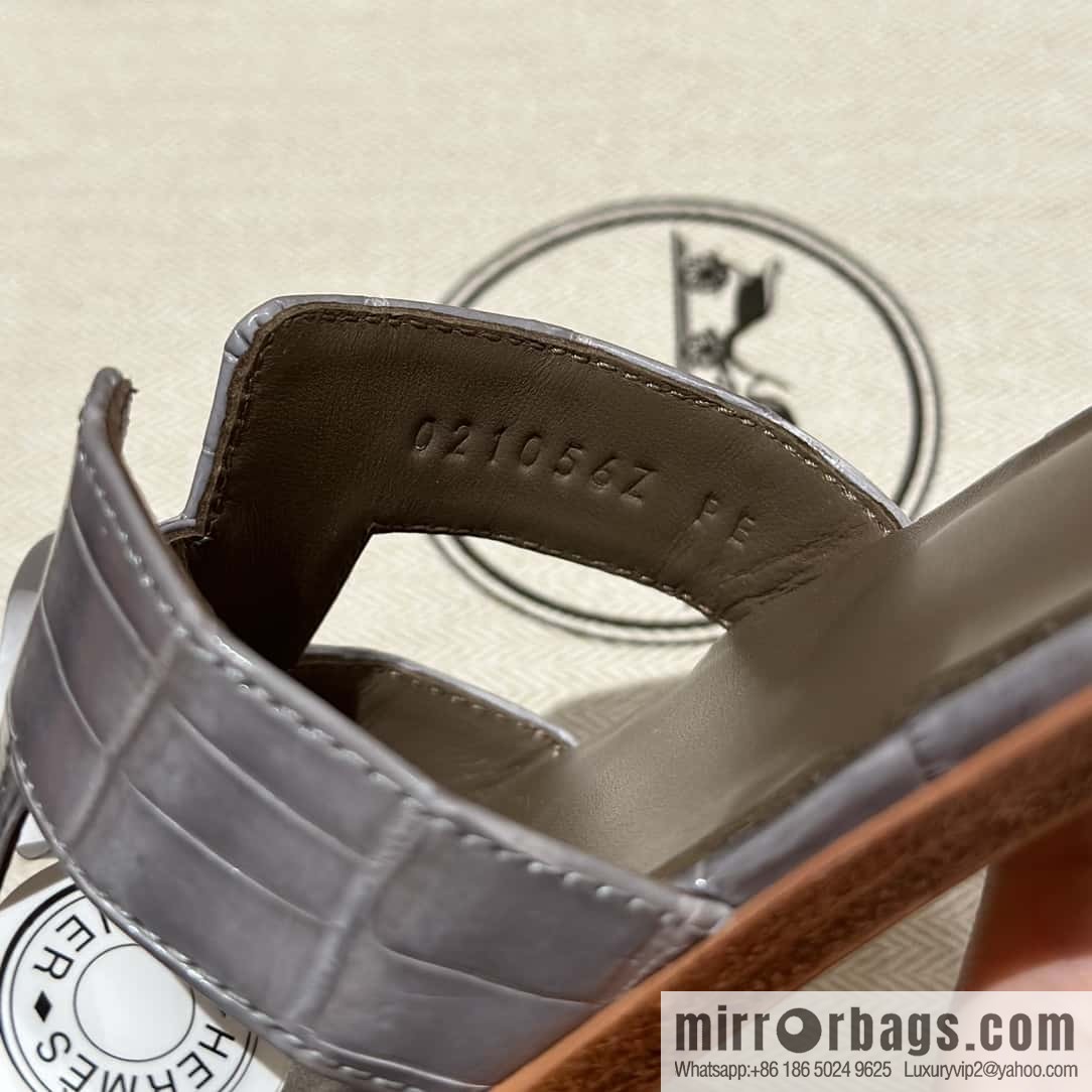 Hermès Crocodile 🐊 slippers