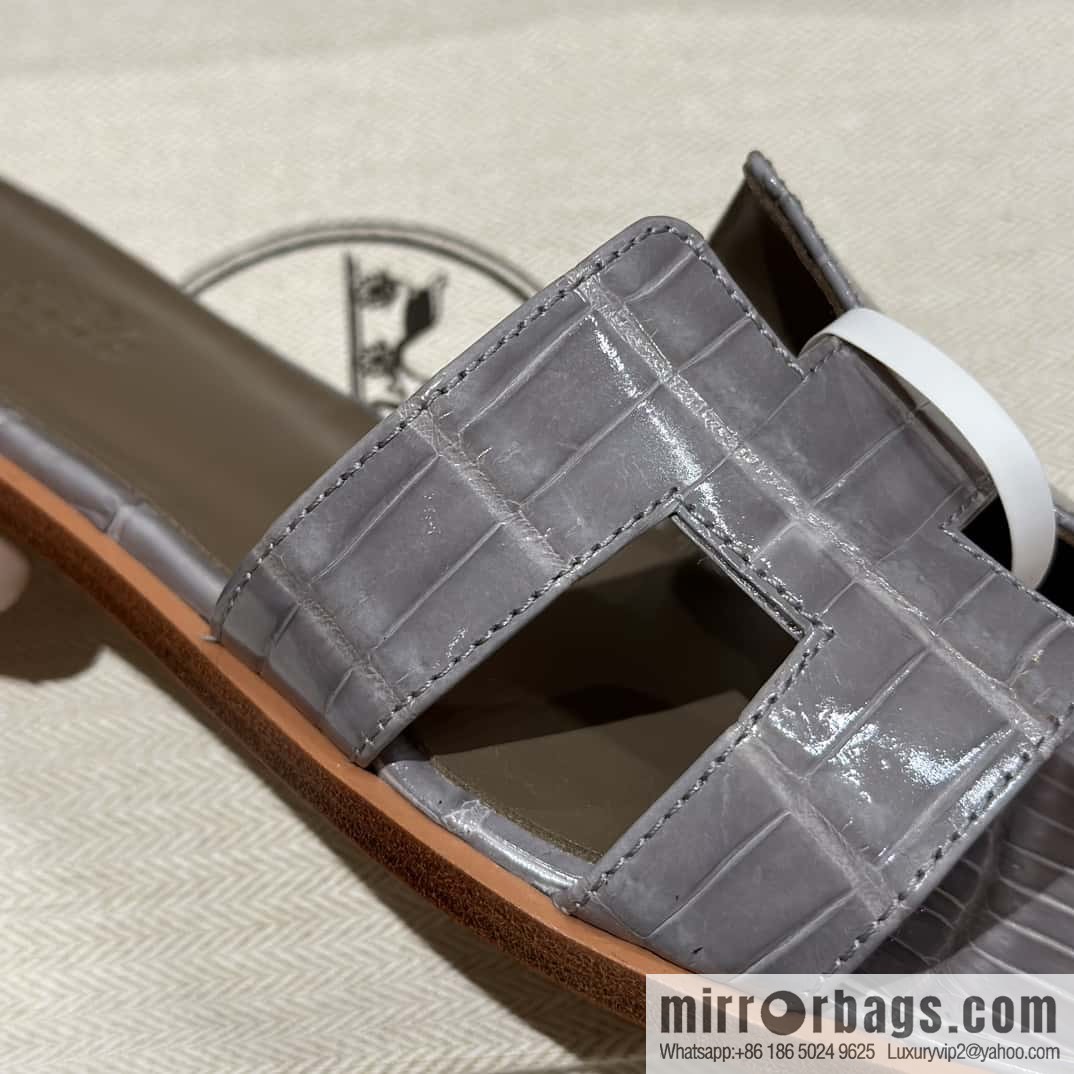 Hermès Crocodile 🐊 slippers
