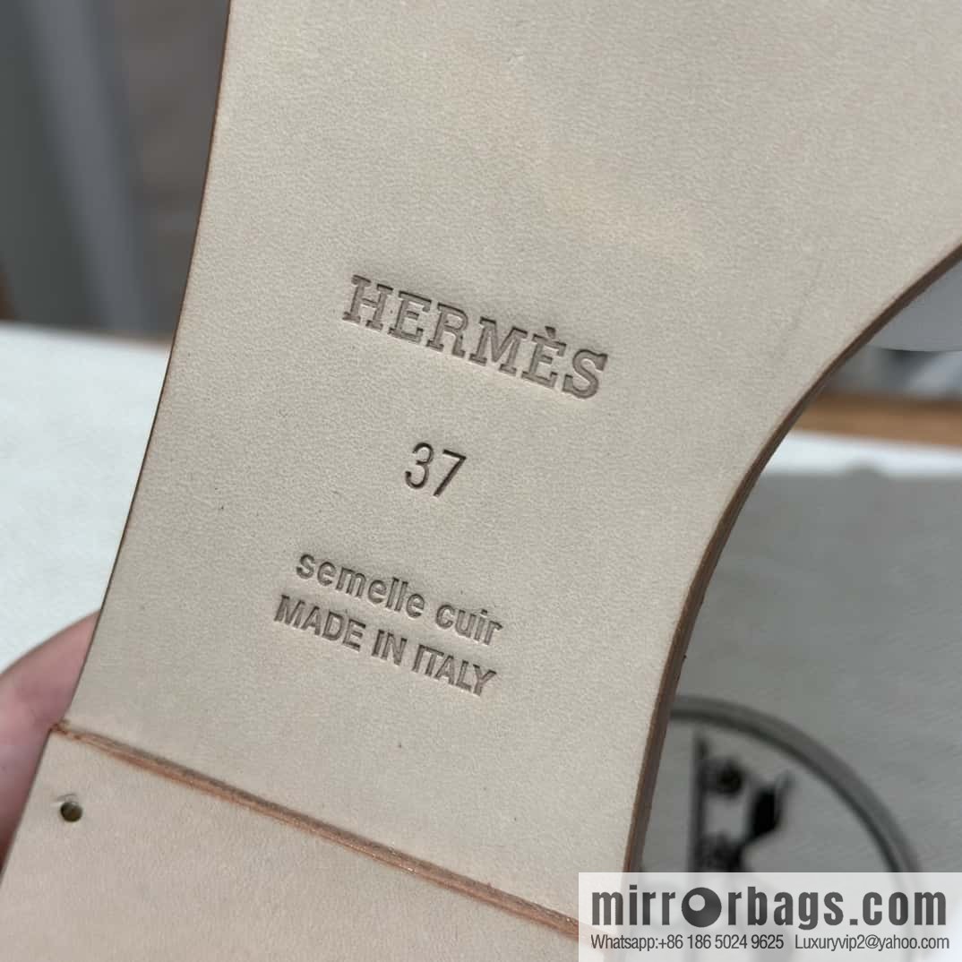 Hermès imported Italian cowhide, new small sandals