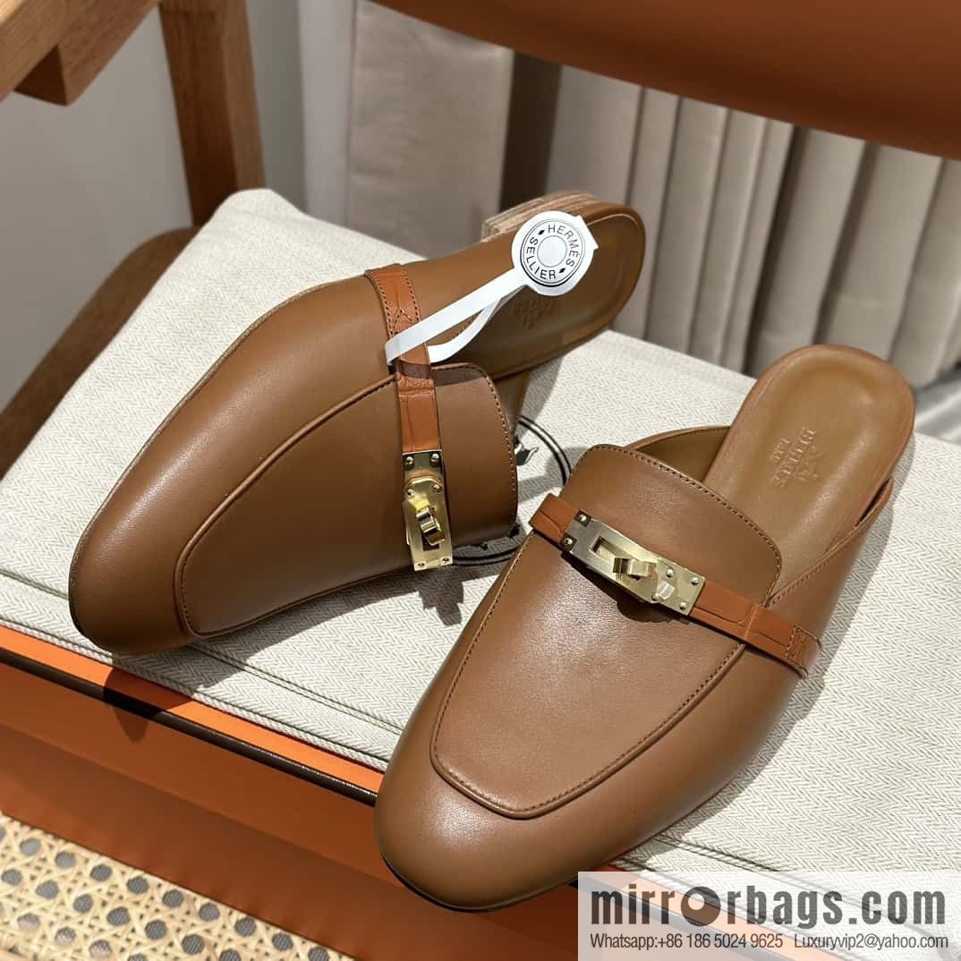 Hermès H's early spring new kelly buckle half drag