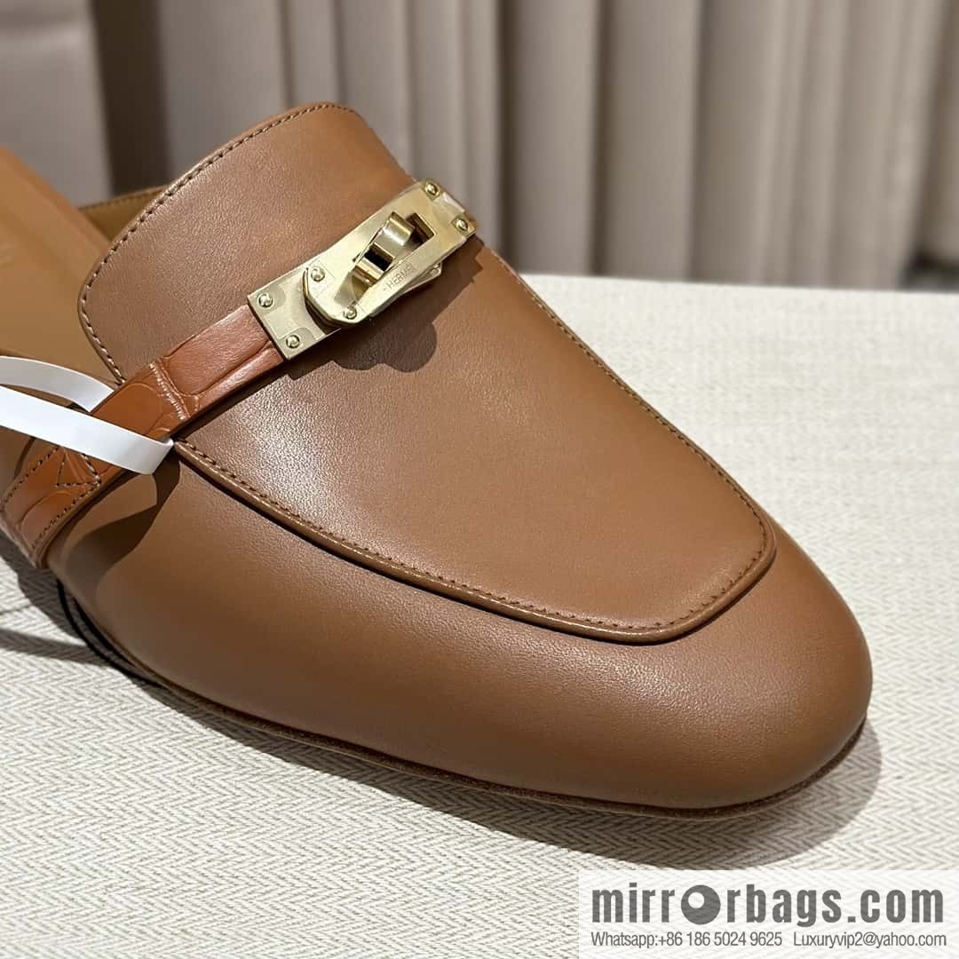 Hermès H's early spring new kelly buckle half drag