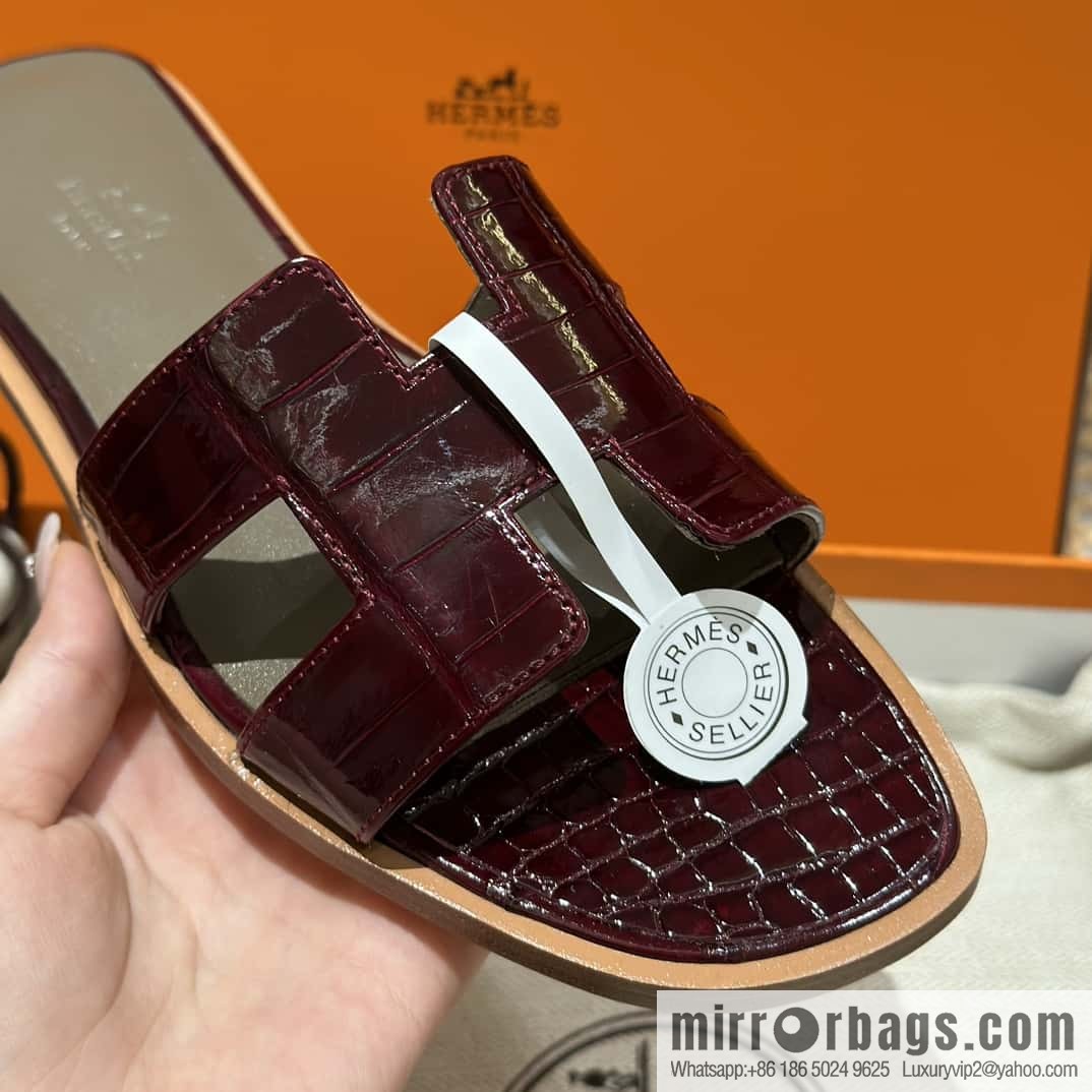Hermès Classic H Tow Alligator Leather