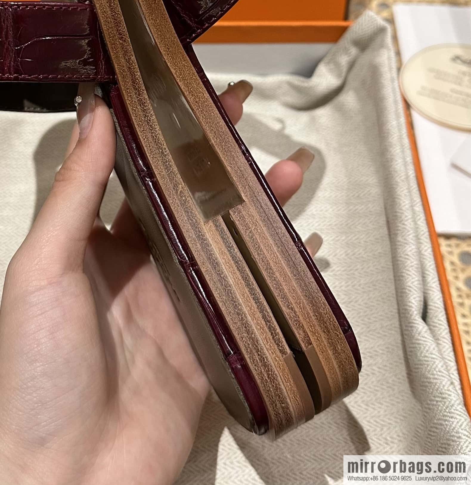 Hermès Classic H Tow Alligator Leather