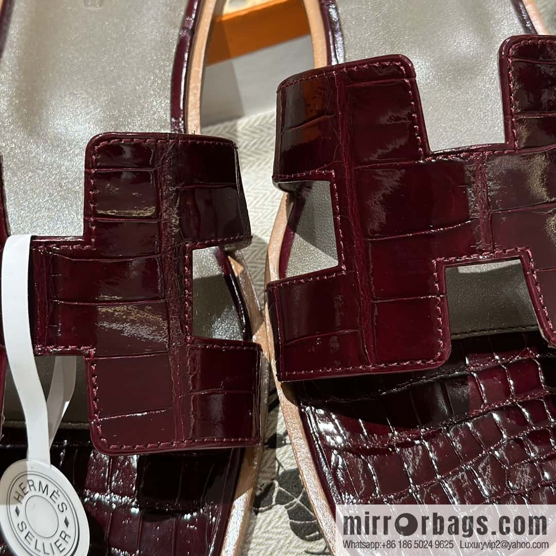 Hermès Classic H Tow Alligator Leather