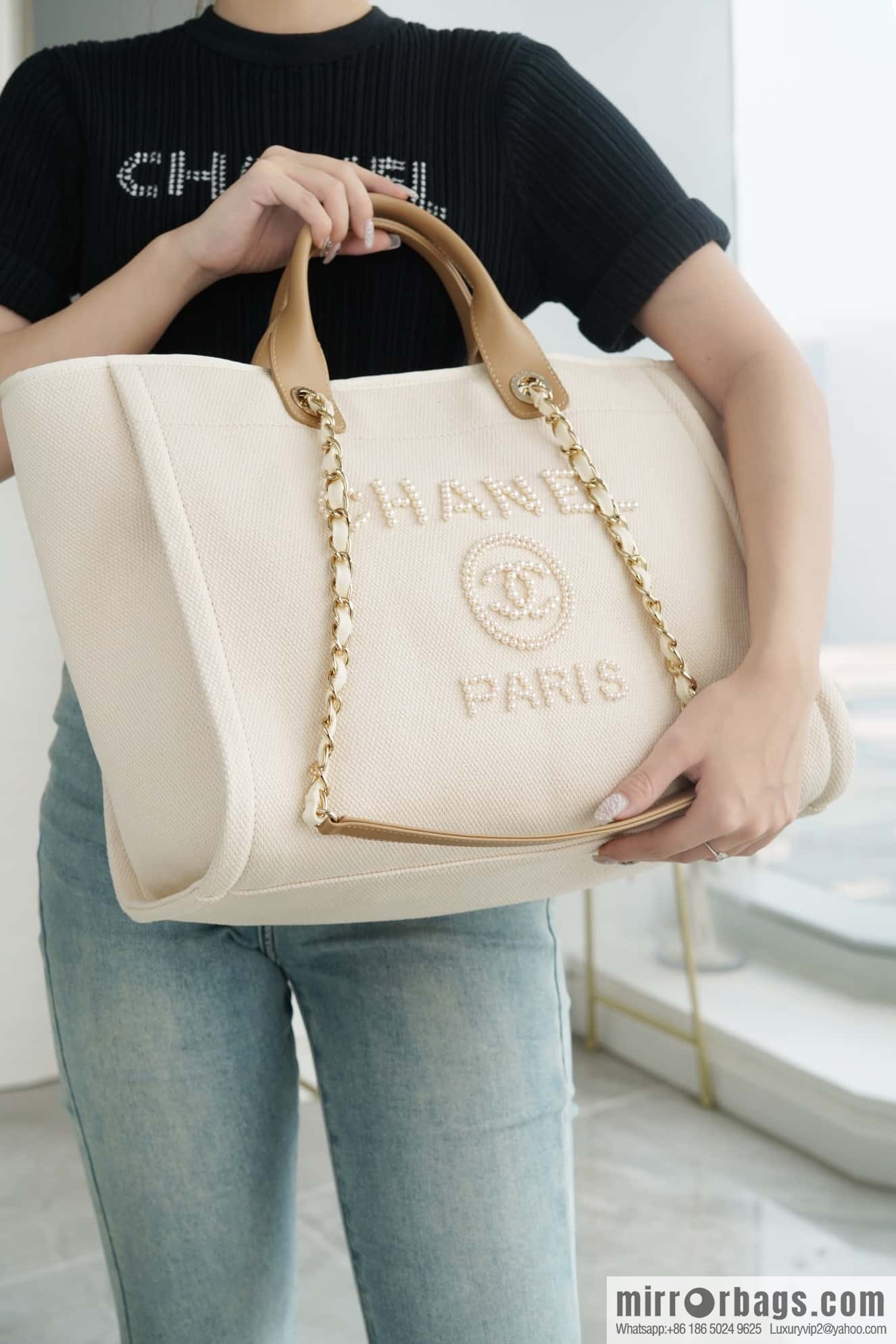 CHANEL pearl logo annual most beautiful embroidery beach bag A66941