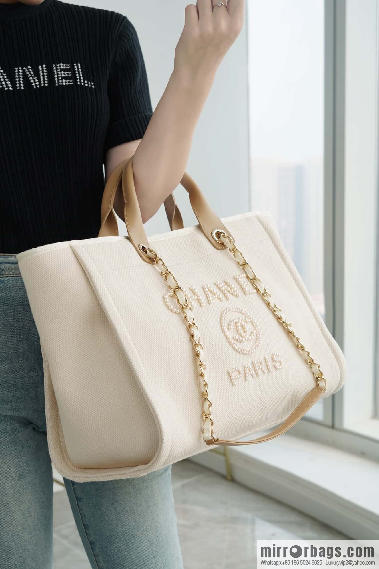 CHANEL pearl logo annual most beautiful embroidery beach bag A66941
