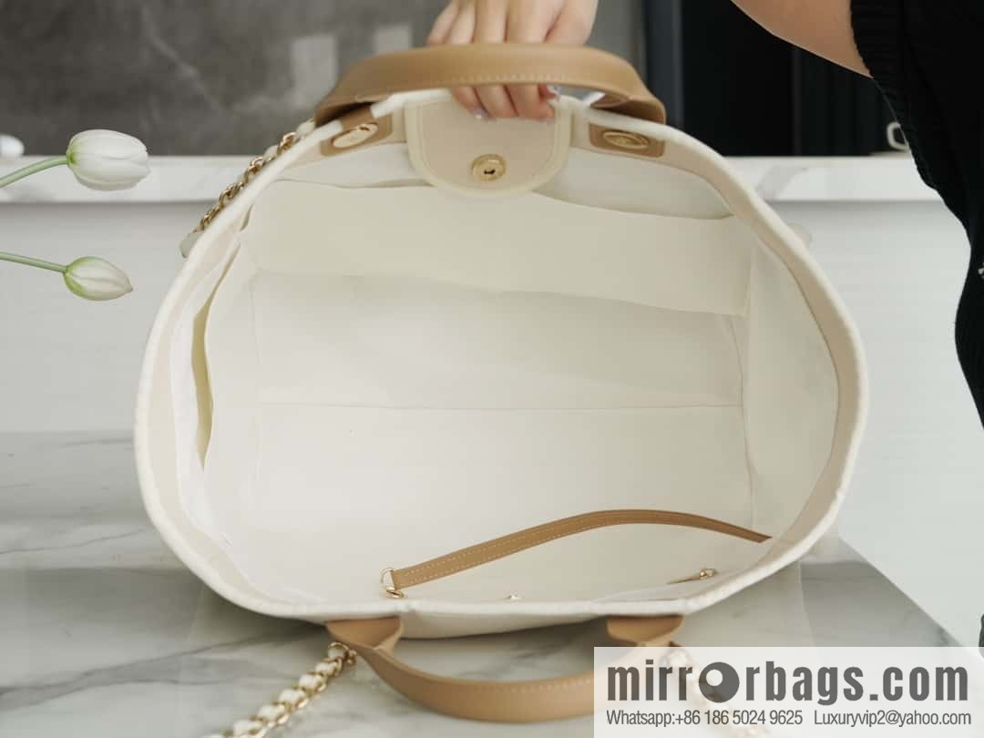 CHANEL pearl logo annual most beautiful embroidery beach bag A66941
