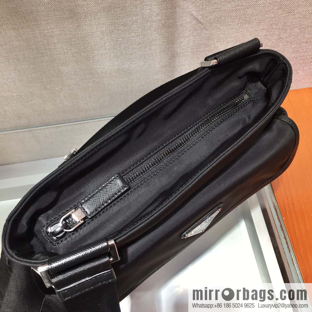 PRADA Prada's new three-in-one combination male oblique span bag 2VH110