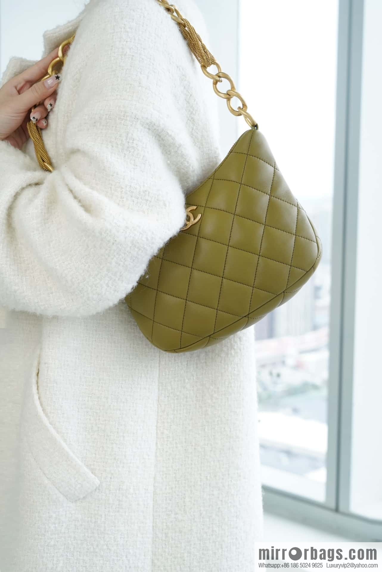 CHANEL 23A Handicraft Workshop HOBO Underarm Bag AS4220 Mustard Green