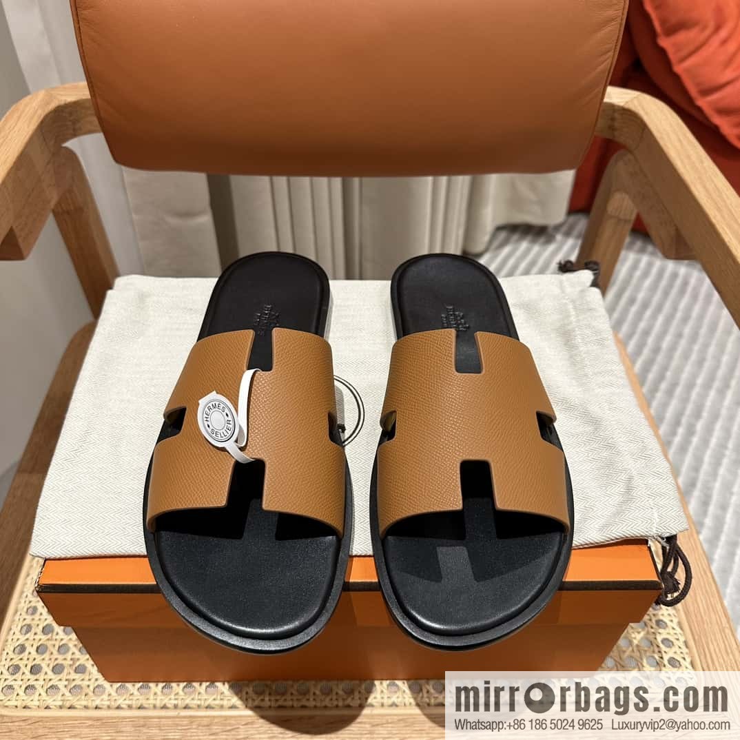 Hermès Men's Slippers