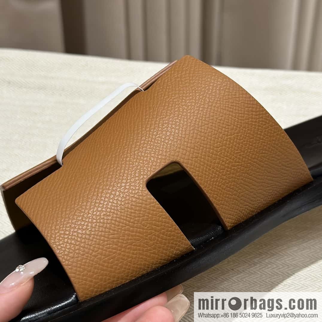 Hermès Men's Slippers
