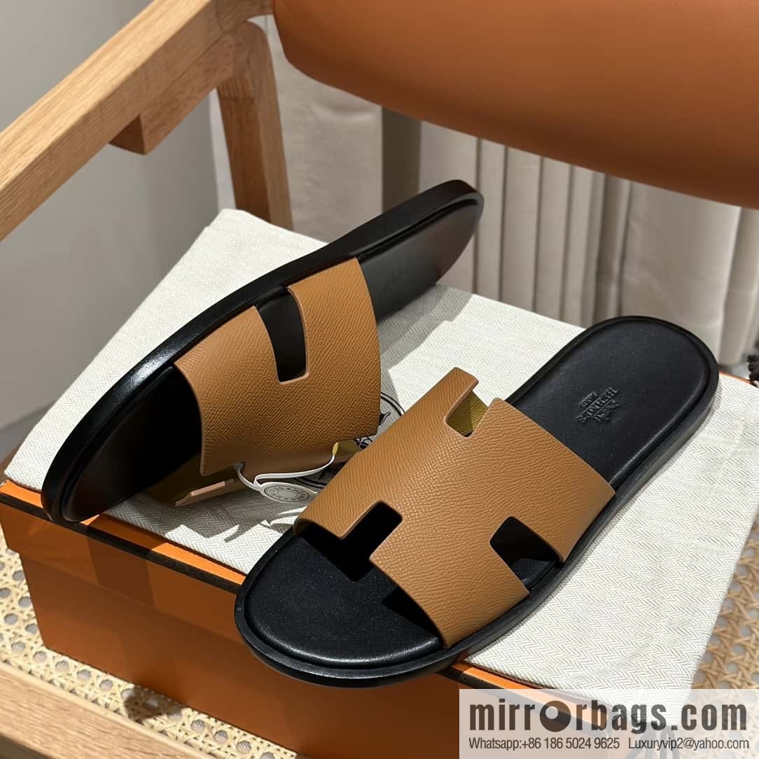 Hermès Men's Slippers